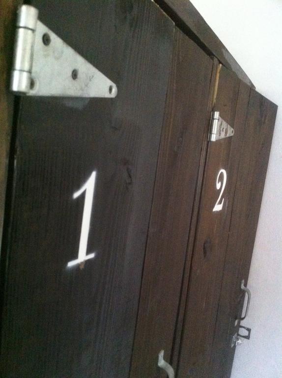 Vicky'S Keys Hostel Upper Princeʼs Quarter 객실 사진